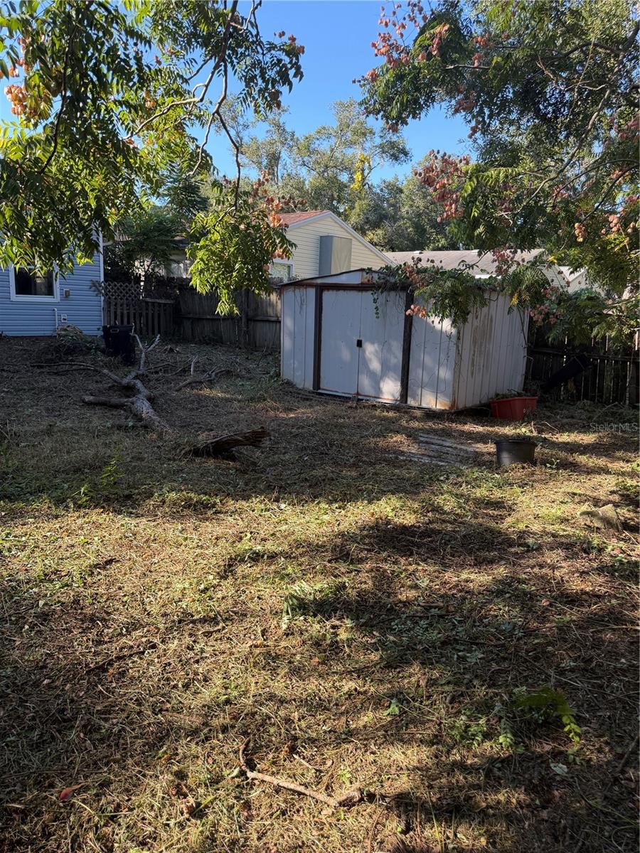 FLORA VILLA - Residential