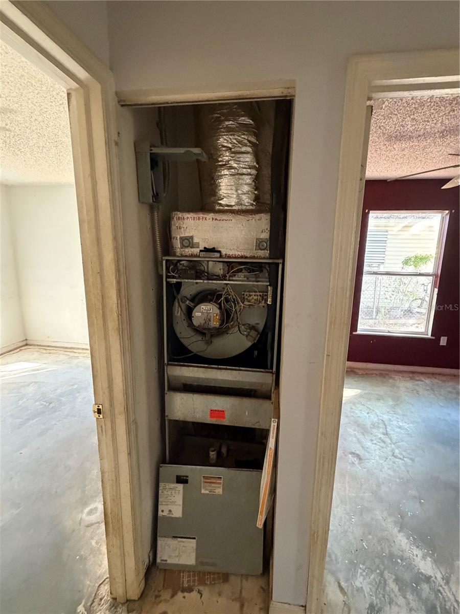 FLORA VILLA - Residential