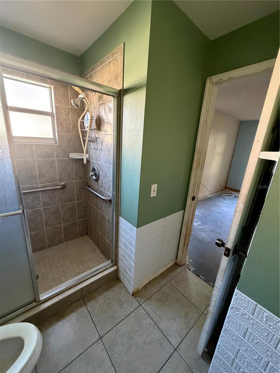 FLORA VILLA - Residential