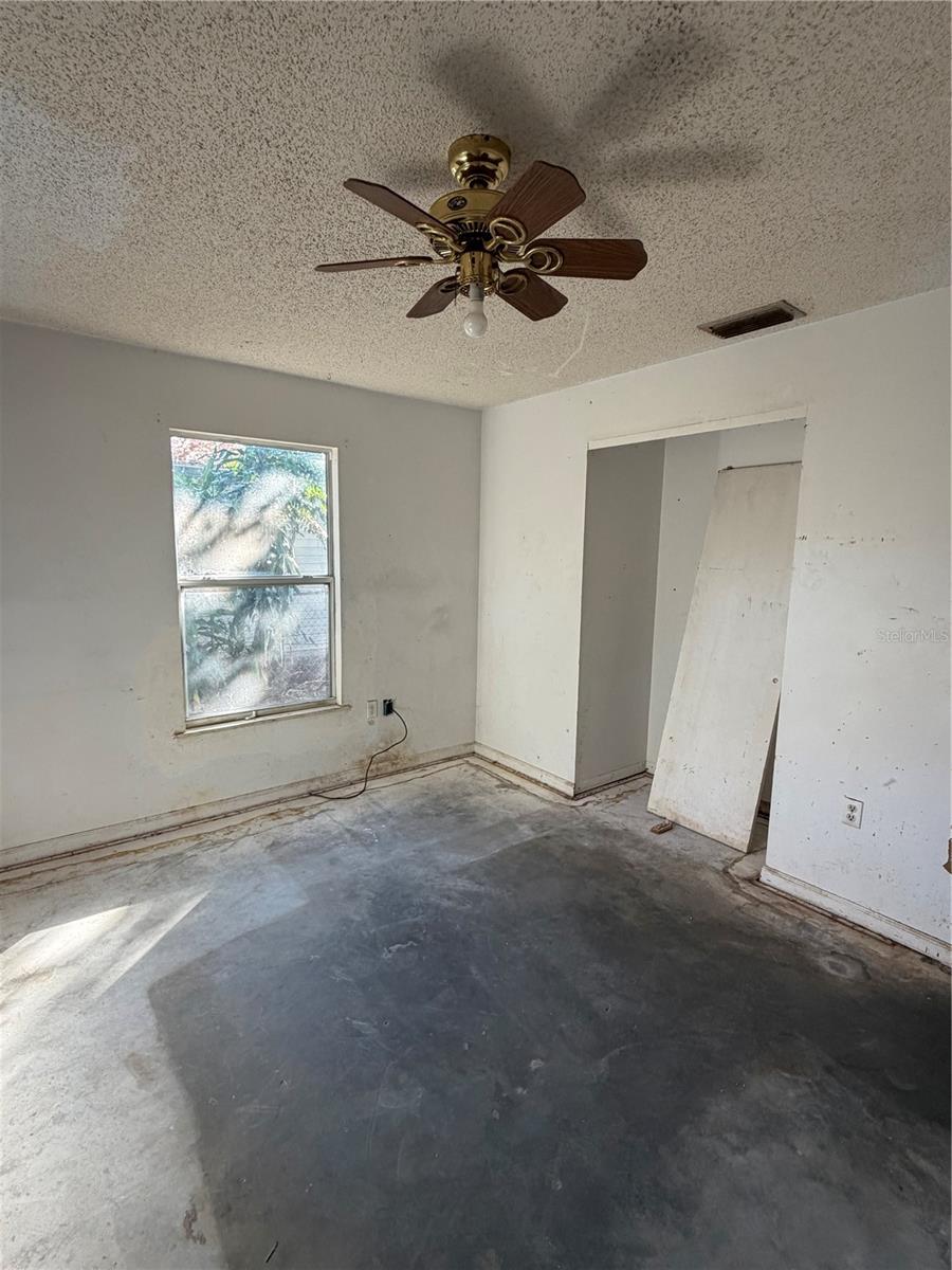 FLORA VILLA - Residential