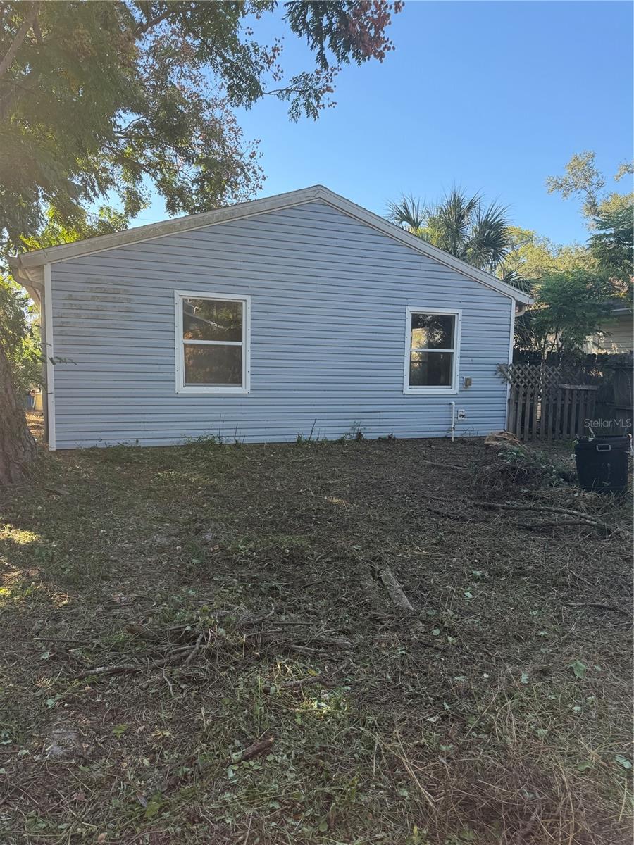 FLORA VILLA - Residential