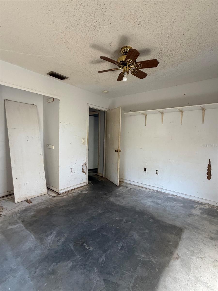 FLORA VILLA - Residential