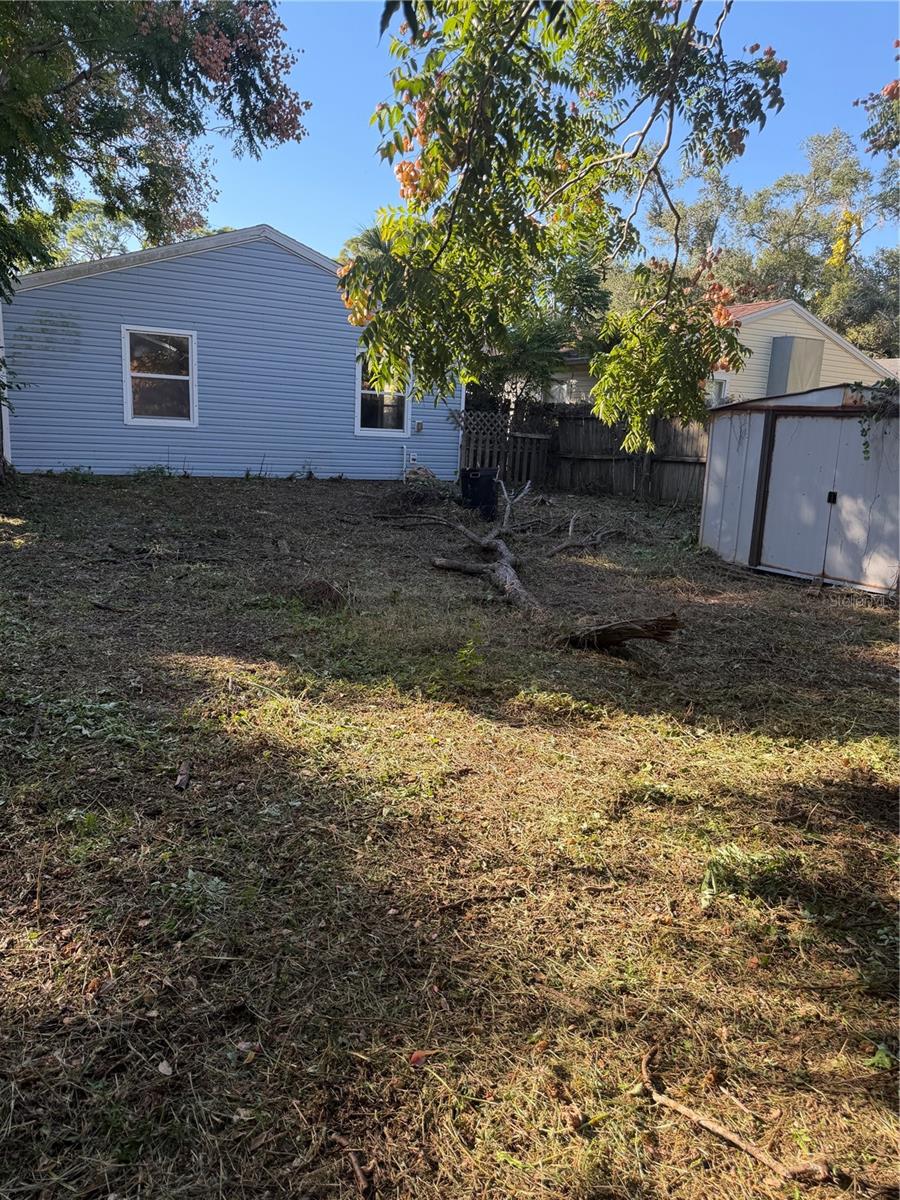 FLORA VILLA - Residential