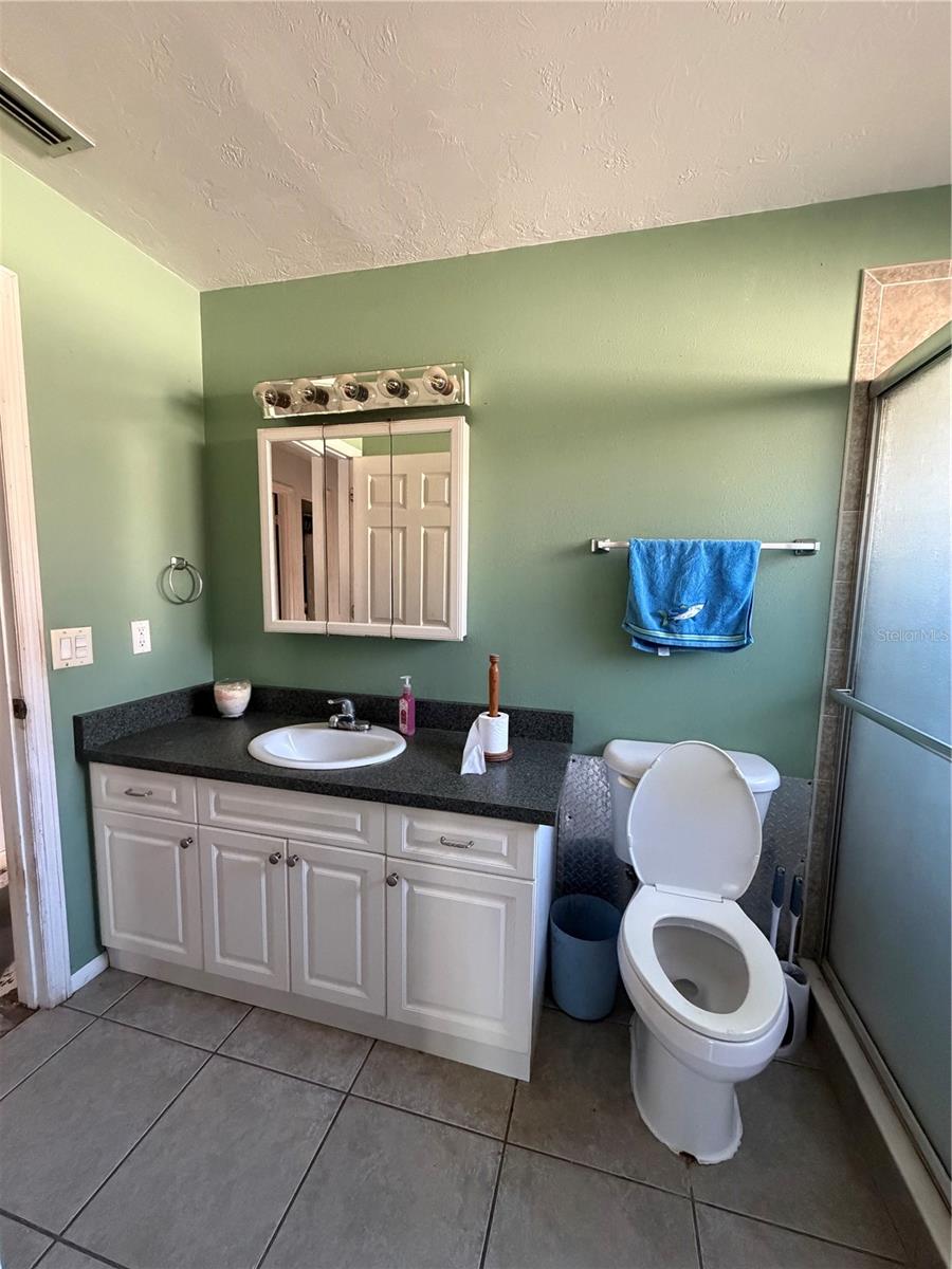 FLORA VILLA - Residential