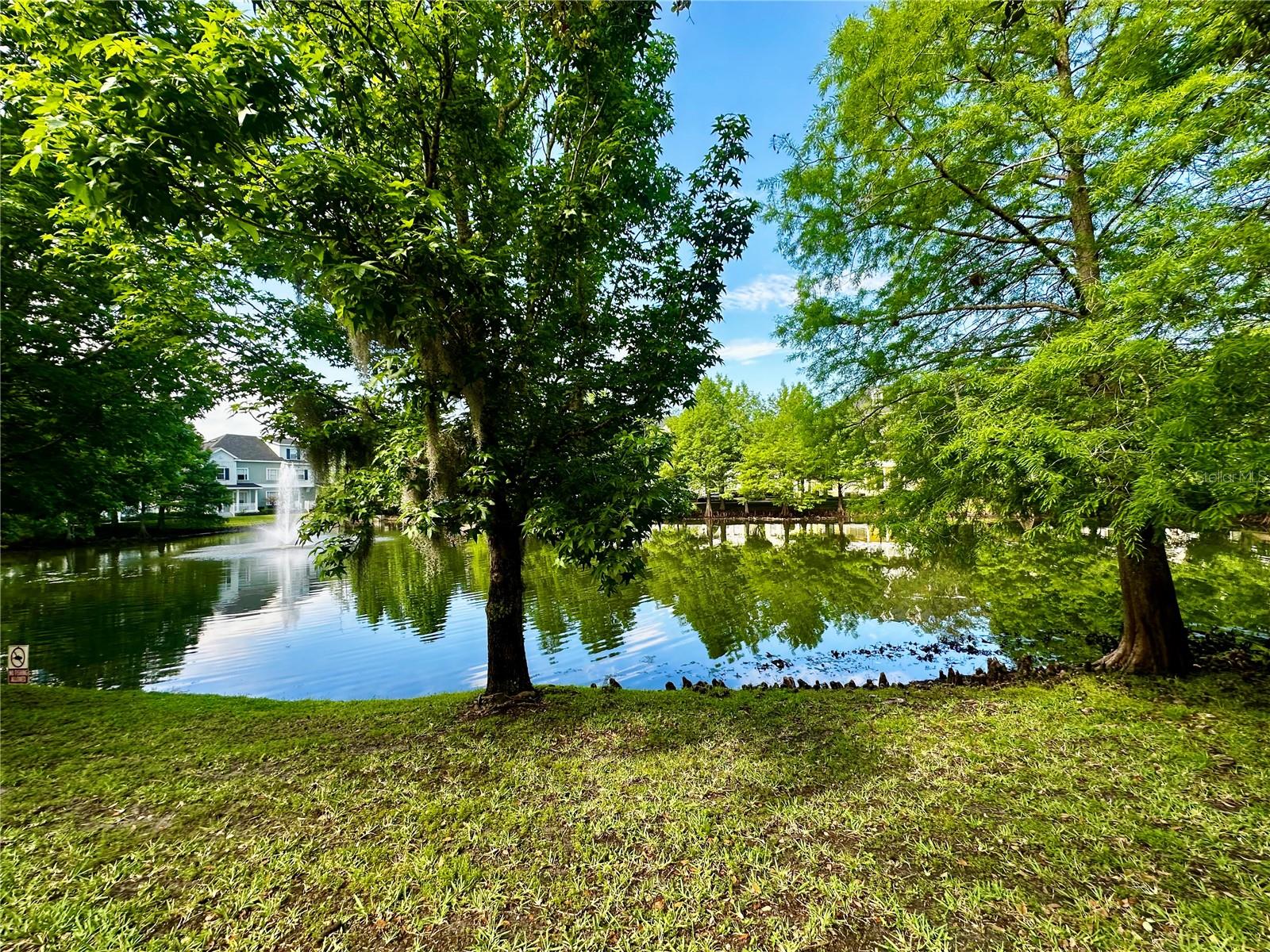 JESUPS RESERVE TWNHMS REP - Residential Lease