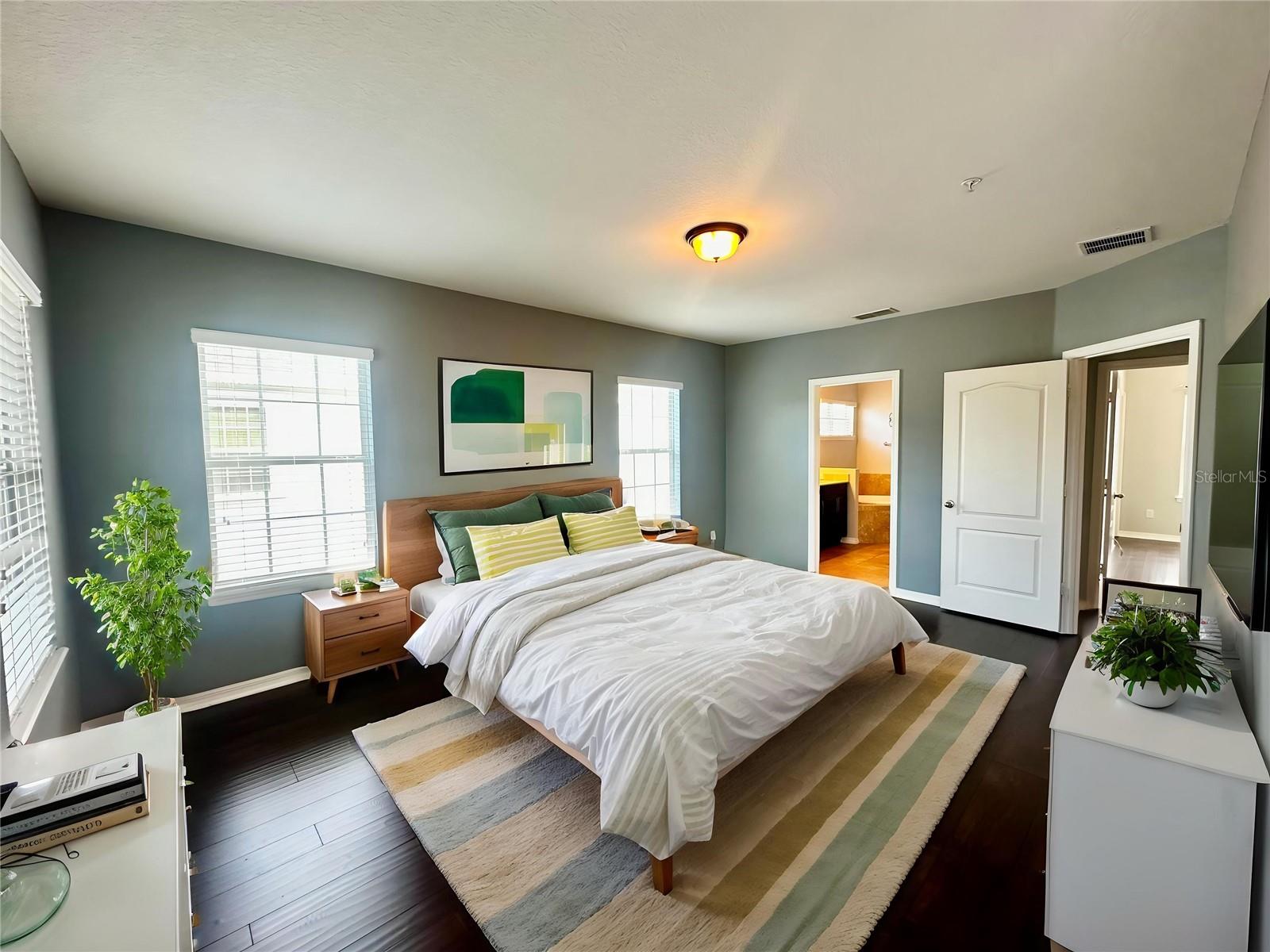 JESUPS RESERVE TWNHMS REP - Residential Lease