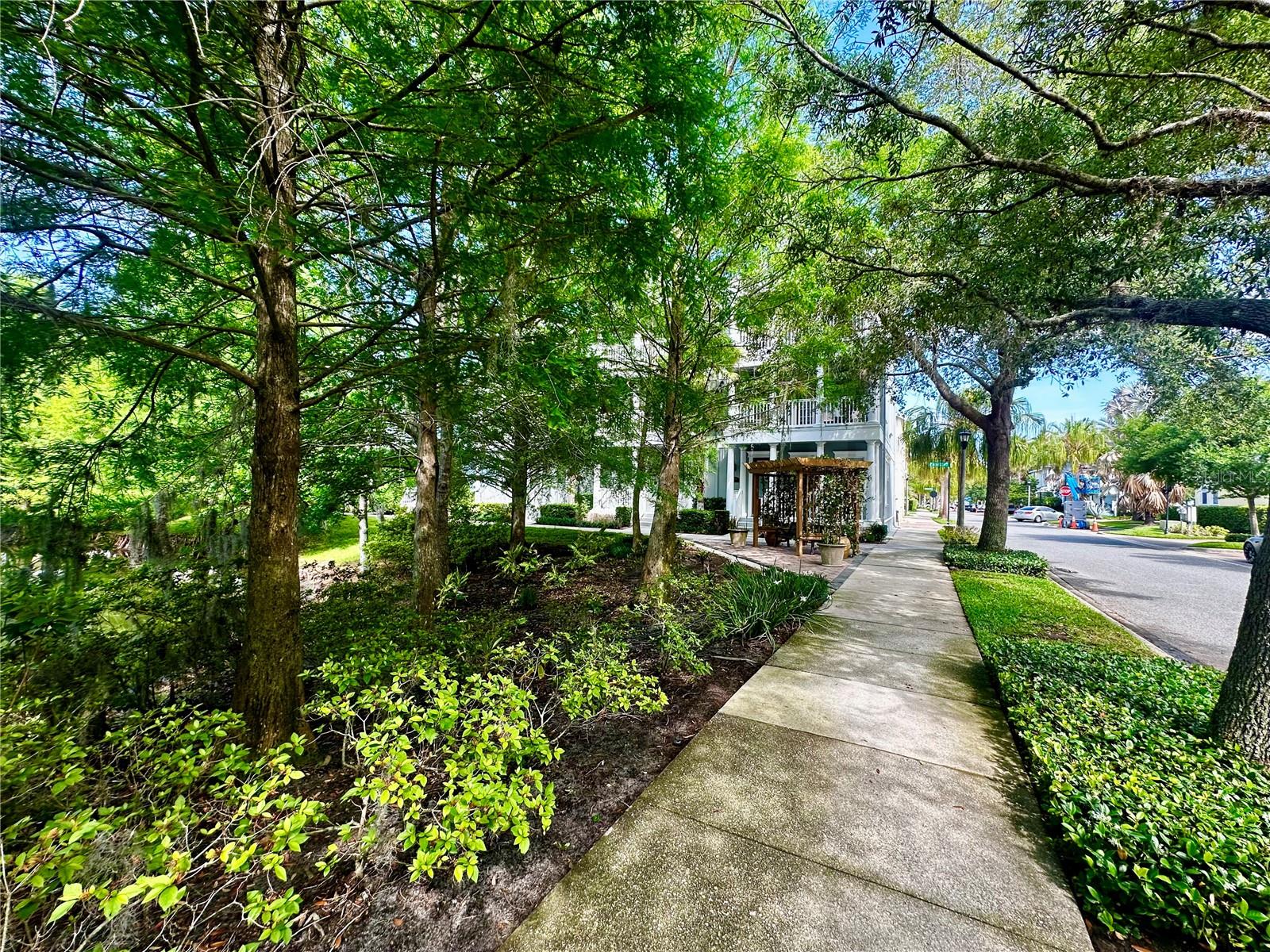 JESUPS RESERVE TWNHMS REP - Residential Lease