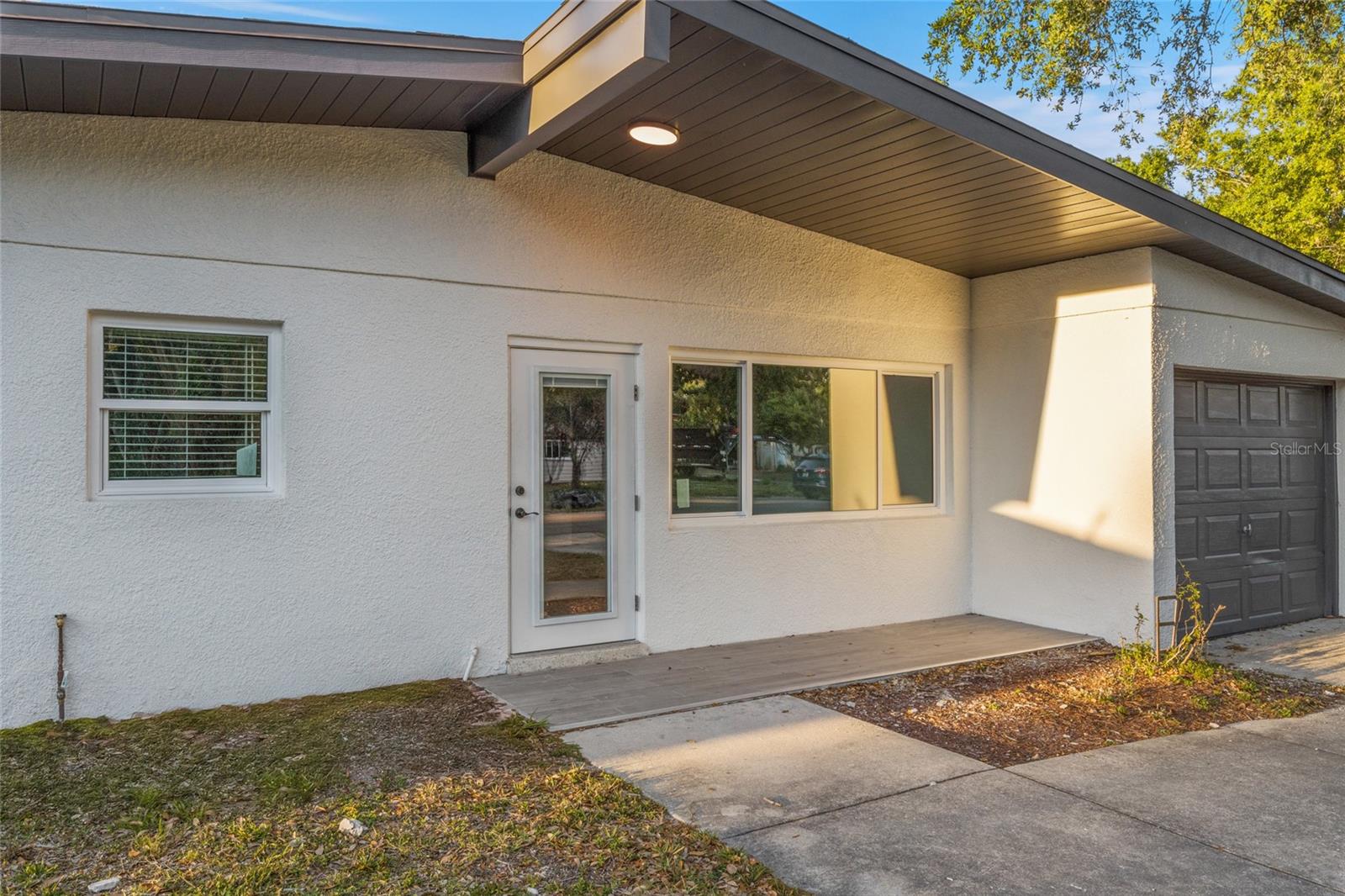 3169 BELLEVUE STREET