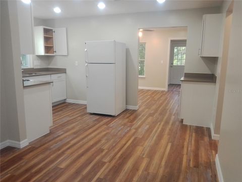 Tiny photo for 19040 Ravenswood Road, Altoona, FL 32702 (MLS # O6395401)