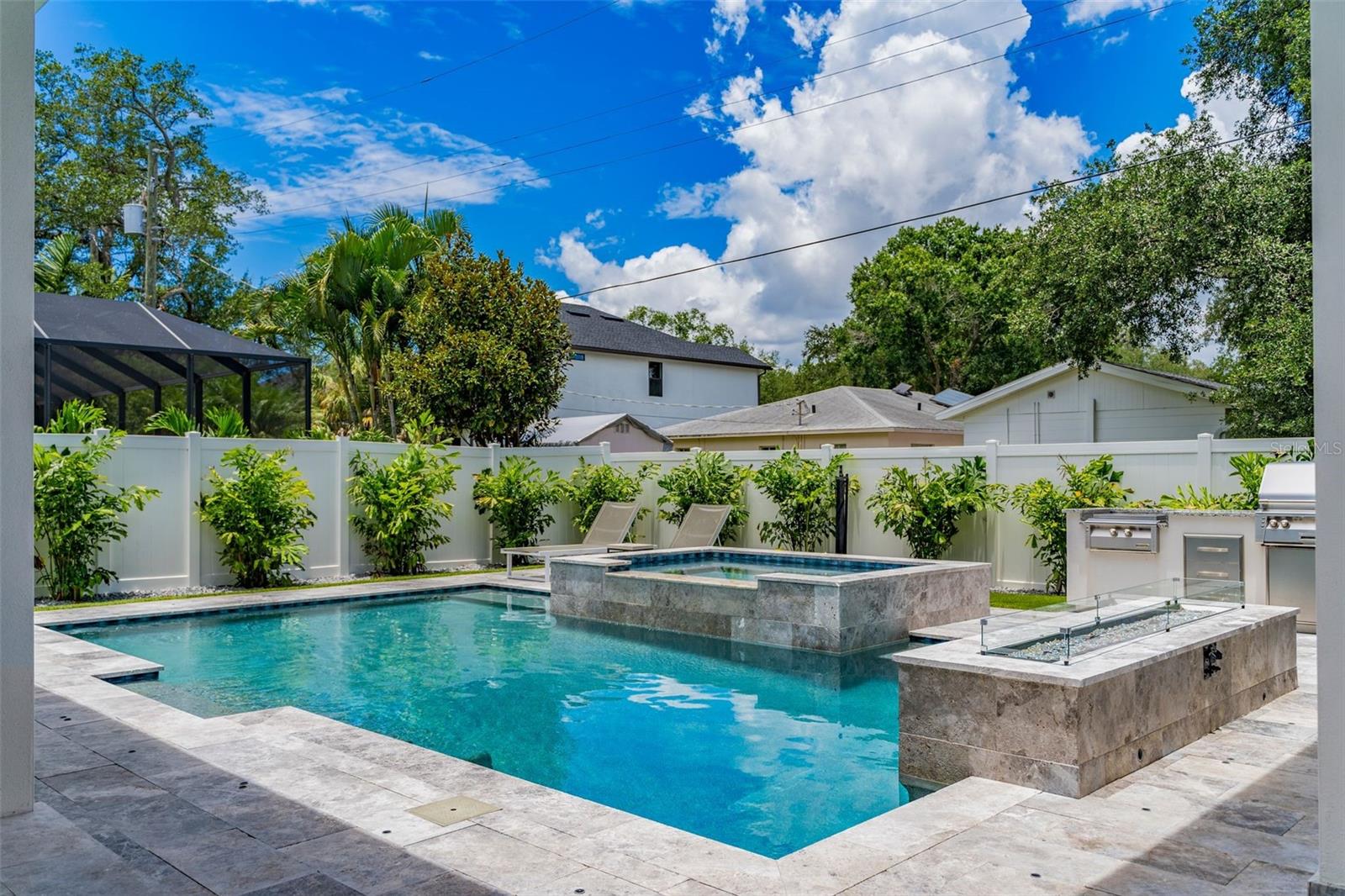 IDA HEIGHTS - Residential