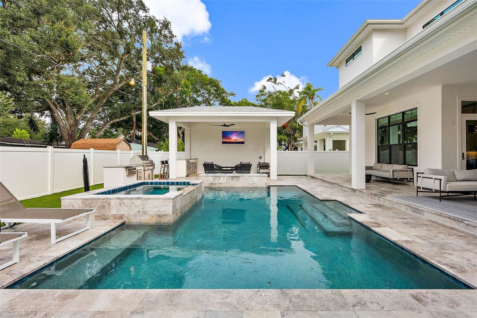 IDA HEIGHTS - Residential