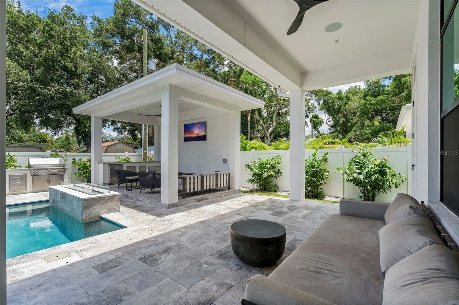 IDA HEIGHTS - Residential