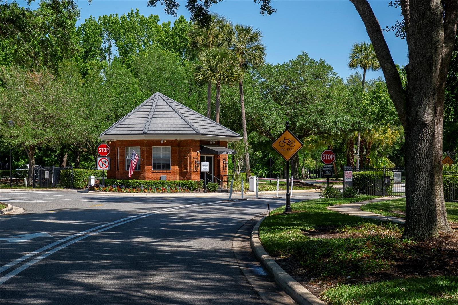LAKE FOREST SEC 1 - Residential