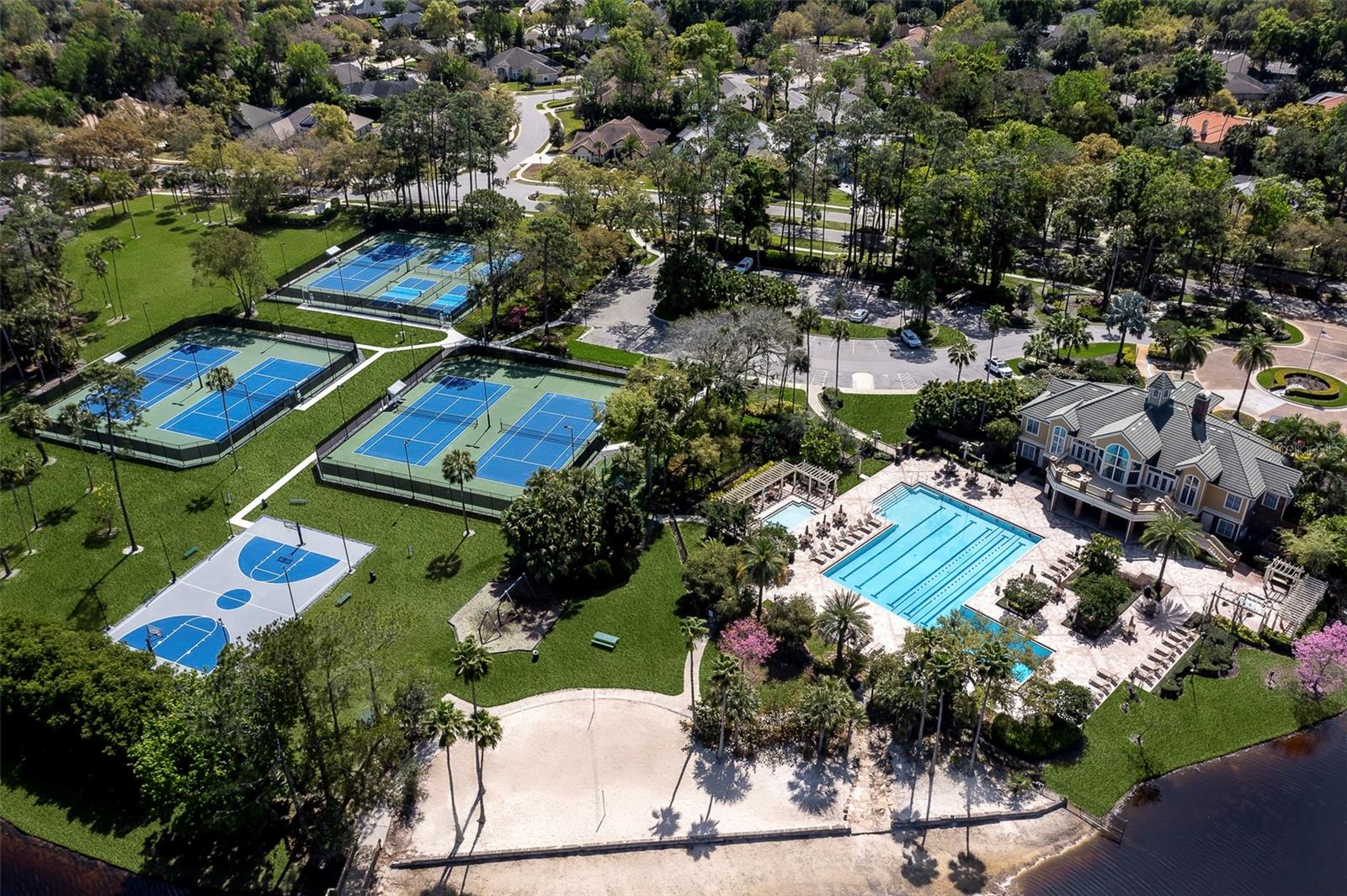 LAKE FOREST SEC 1 - Residential
