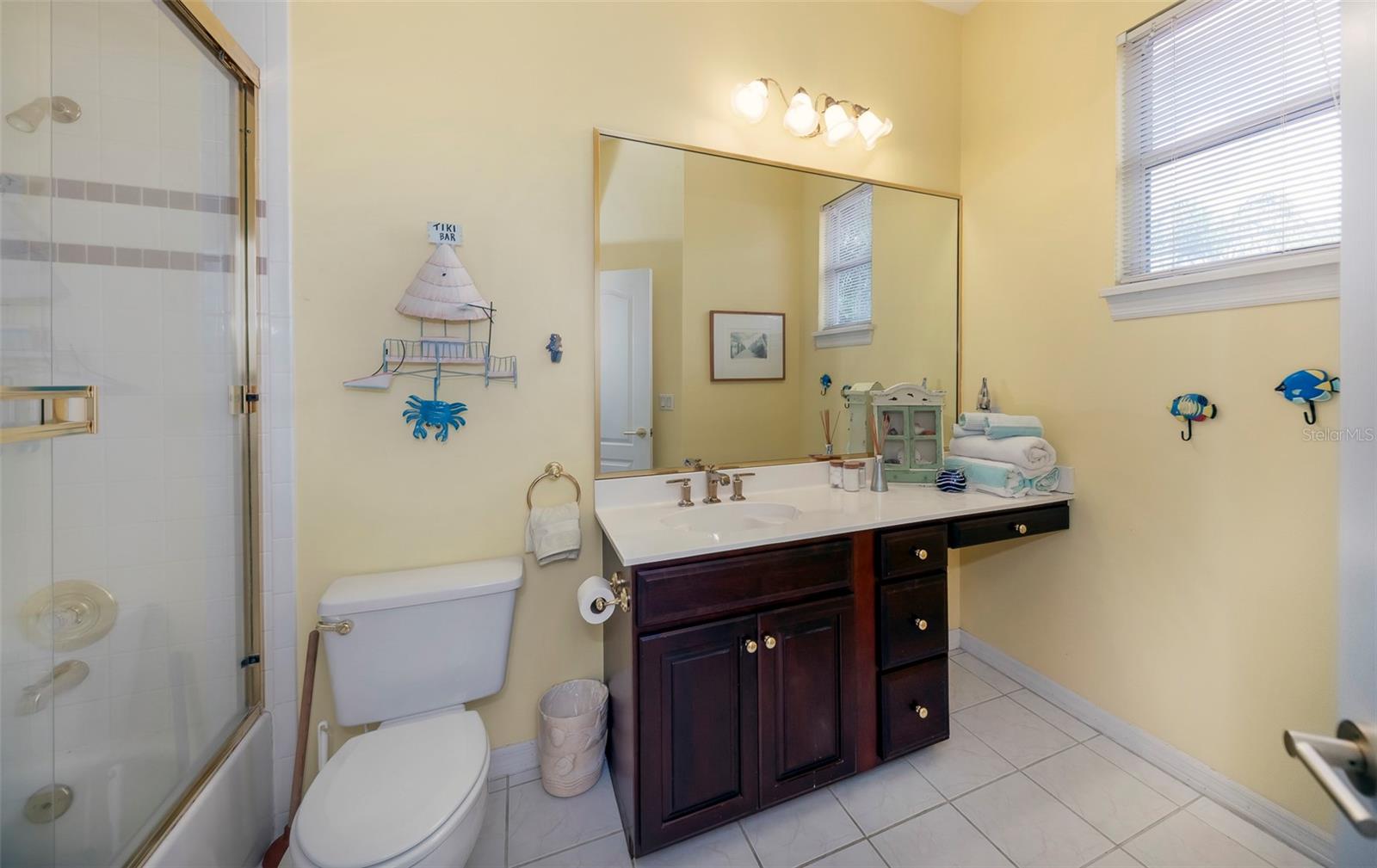 LAKE FOREST SEC 1 - Residential