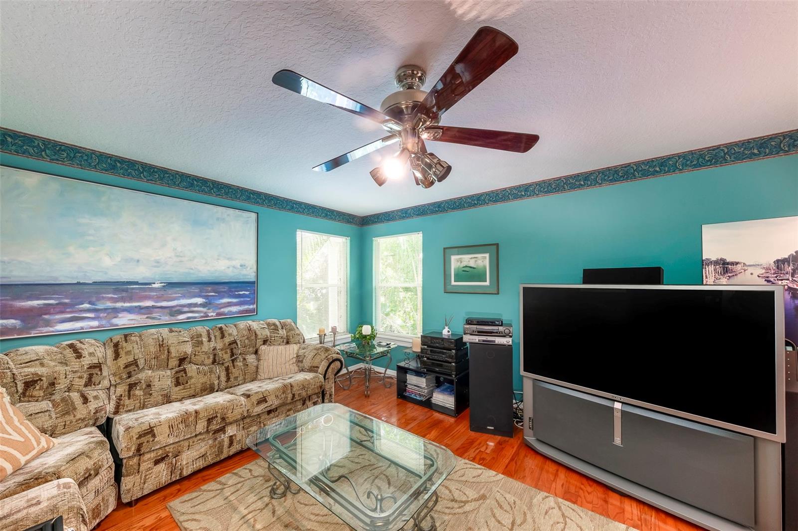 LAKE FOREST SEC 1 - Residential