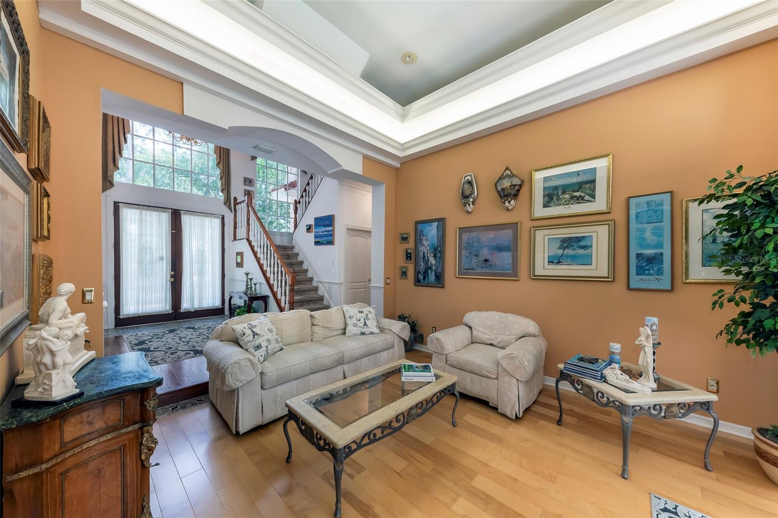 LAKE FOREST SEC 1 - Residential
