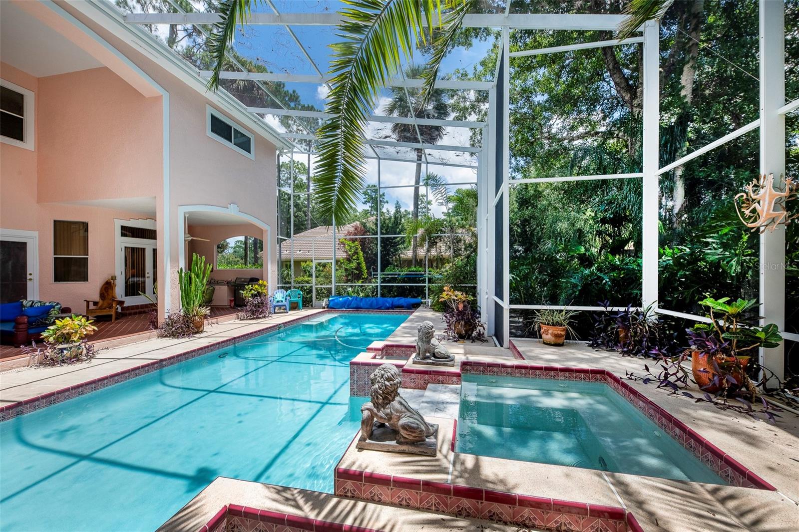 LAKE FOREST SEC 1 - Residential
