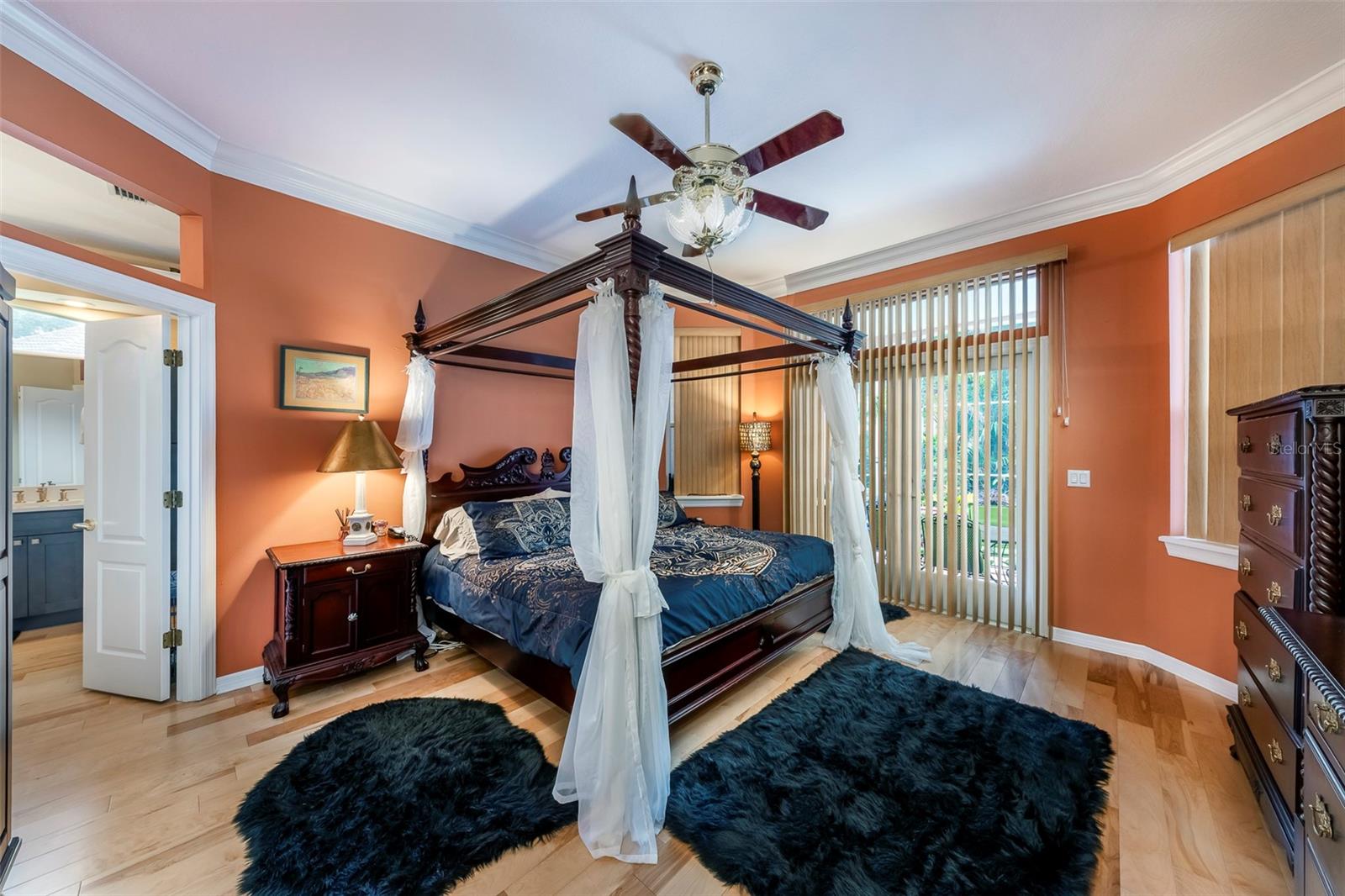 LAKE FOREST SEC 1 - Residential