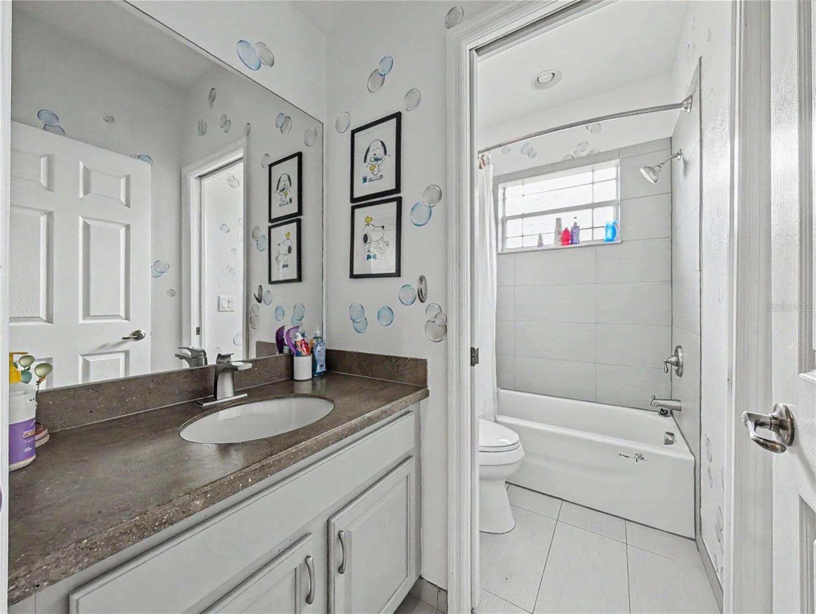 SONOMA PH I - Residential Lease