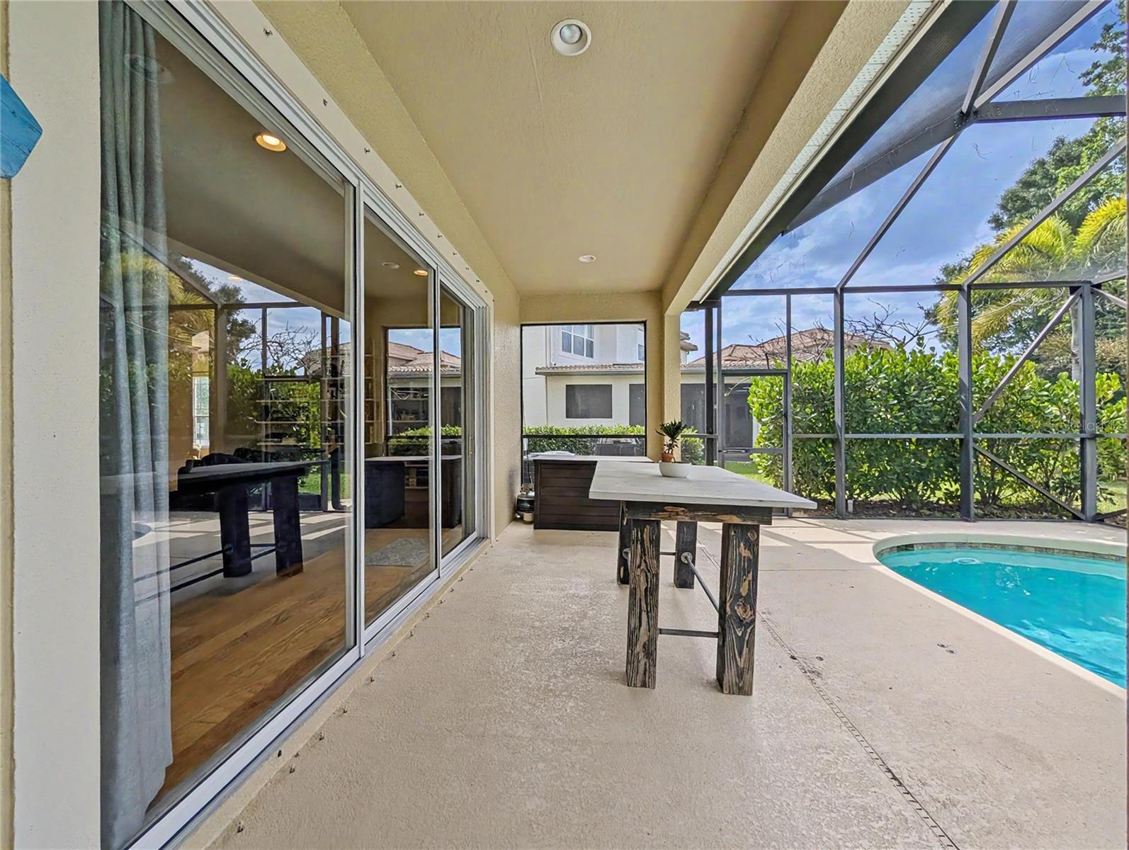 SONOMA PH I - Residential Lease
