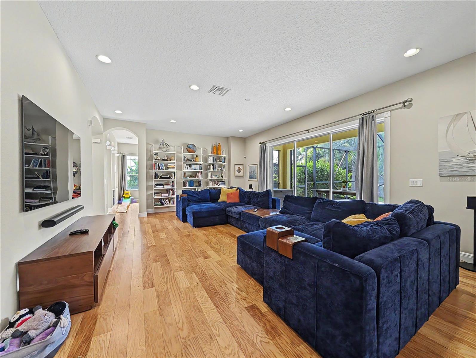 SONOMA PH I - Residential Lease