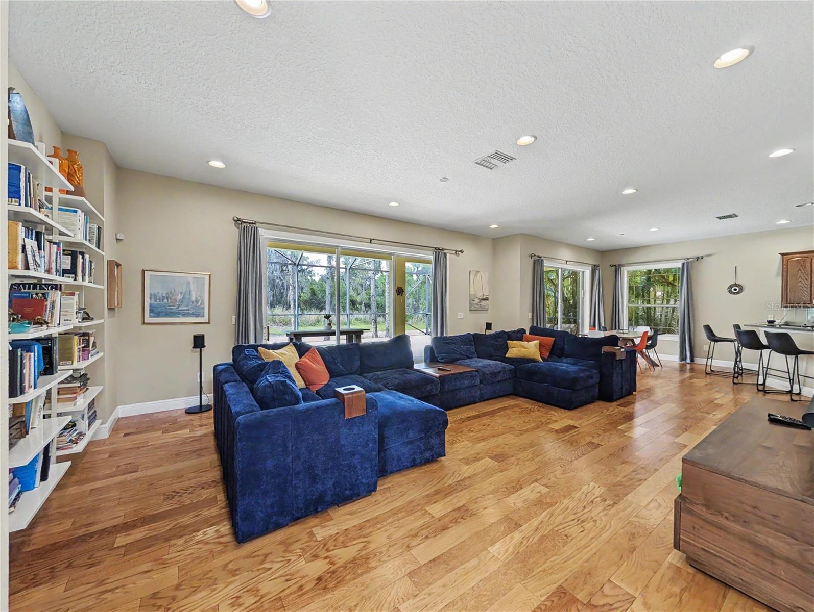 SONOMA PH I - Residential Lease