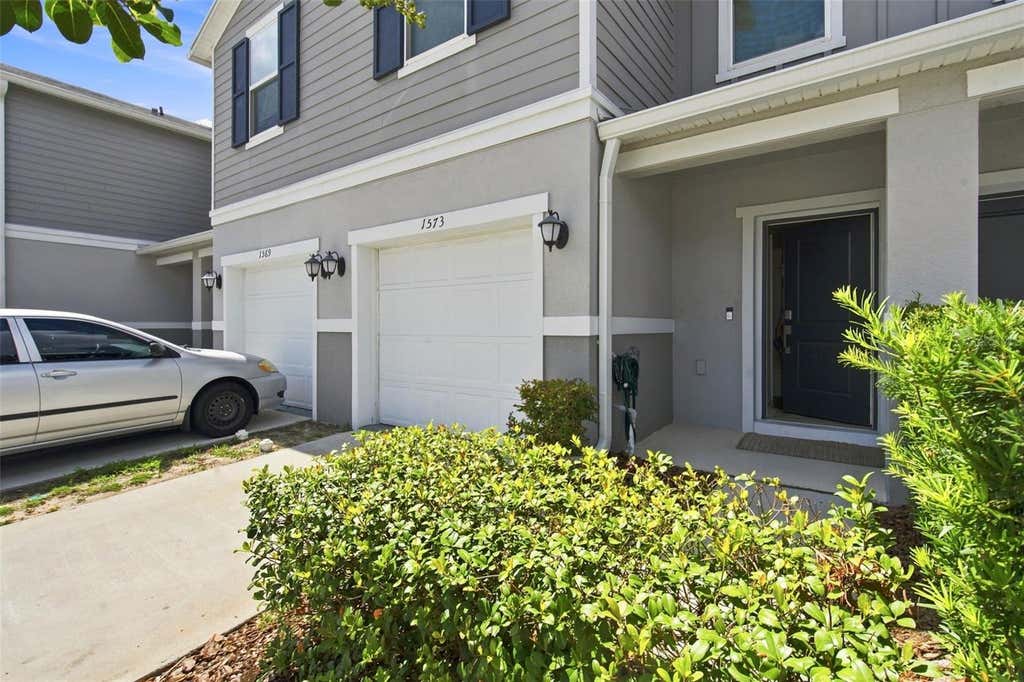 Photo of 1573 Mirabella Circle, Davenport, FL 33897 (MLS # G5115675)