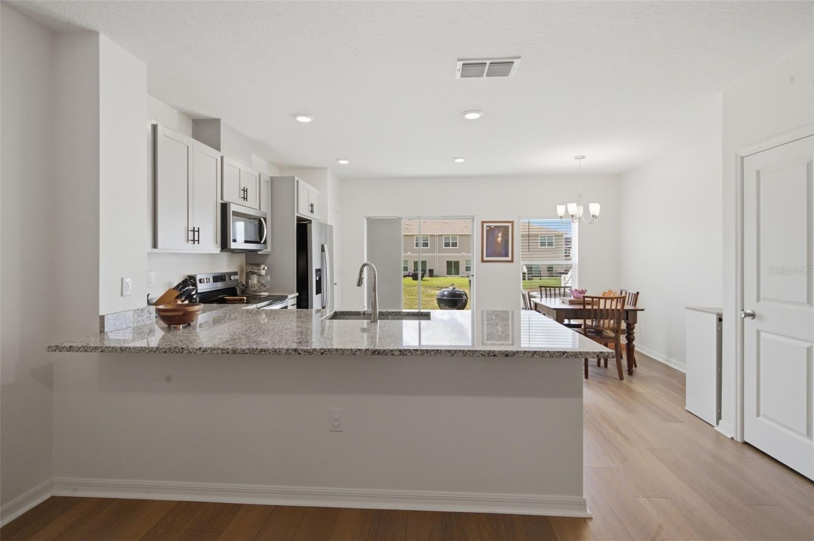 1573 MIRABELLA CIRCLE