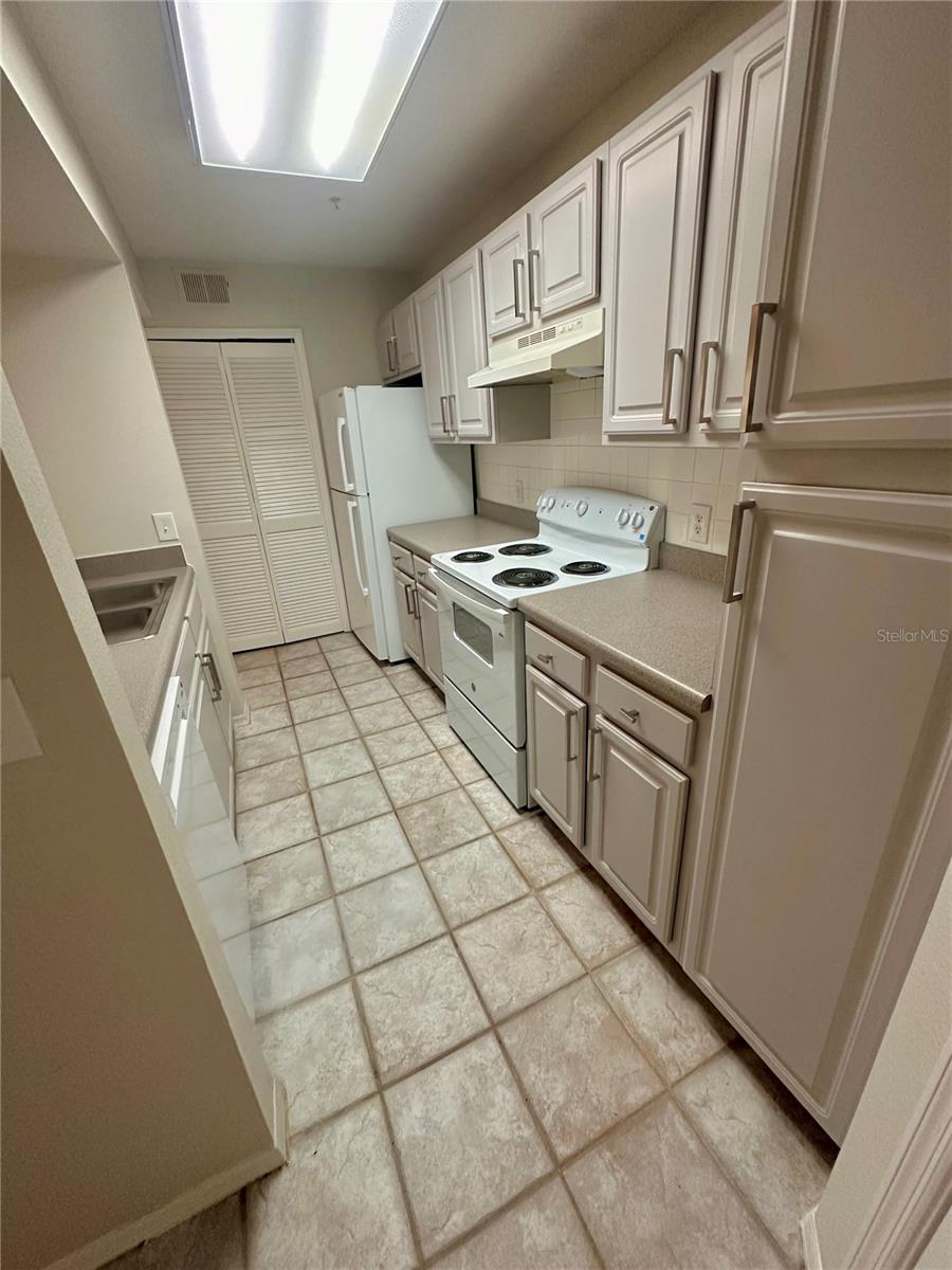 RESIDENCES AT SABAL POINT A CONDO - Residential