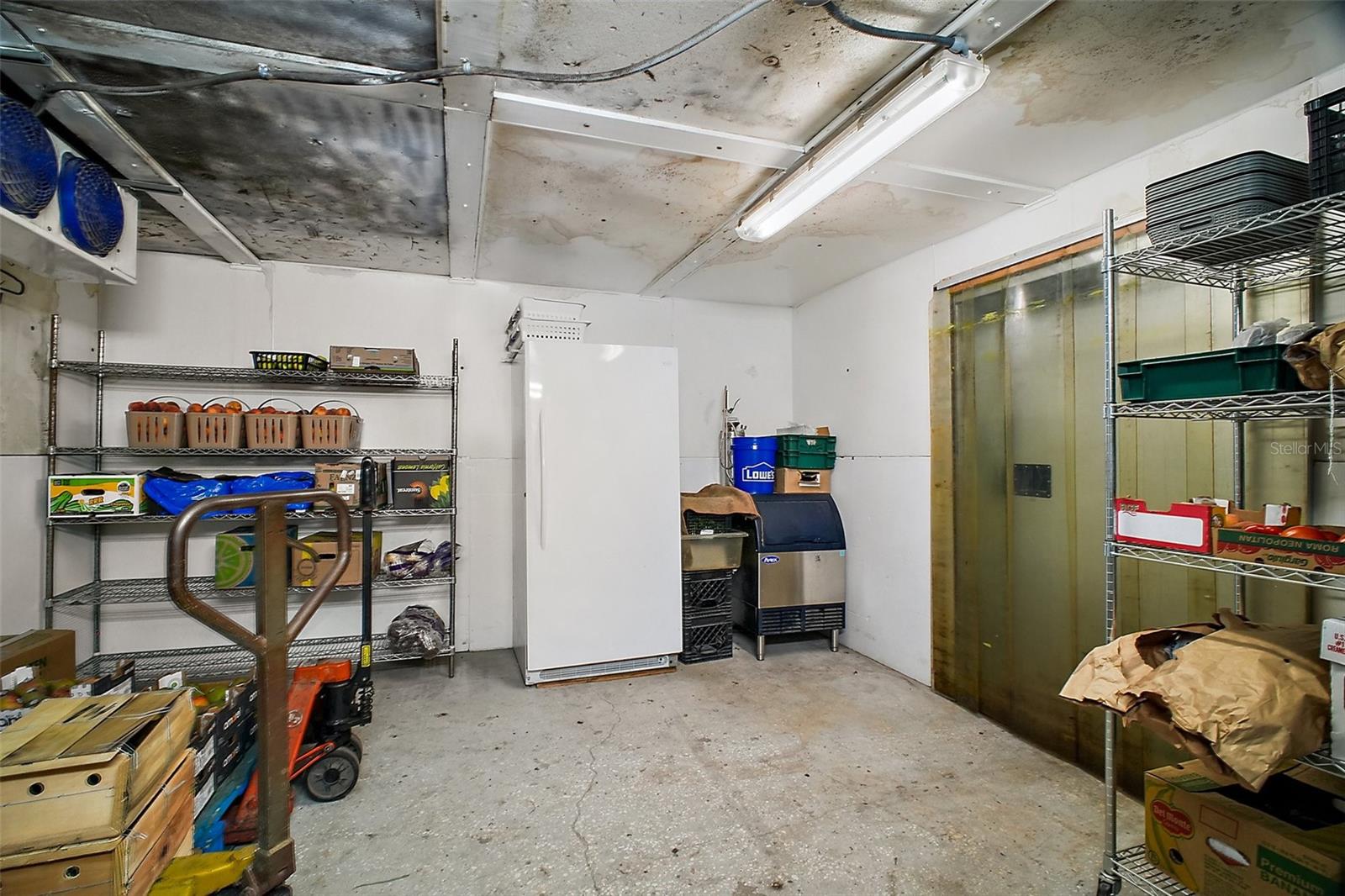 DREAM LAKE HEIGHTS - Commercial Sale