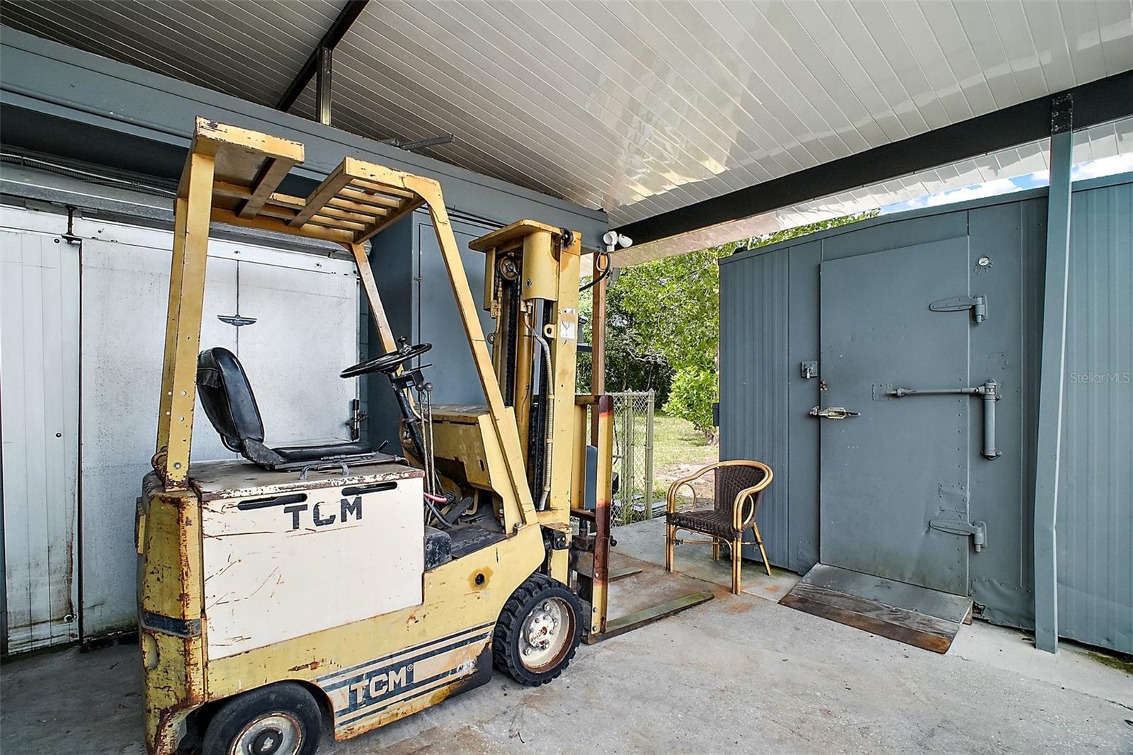 DREAM LAKE HEIGHTS - Commercial Sale