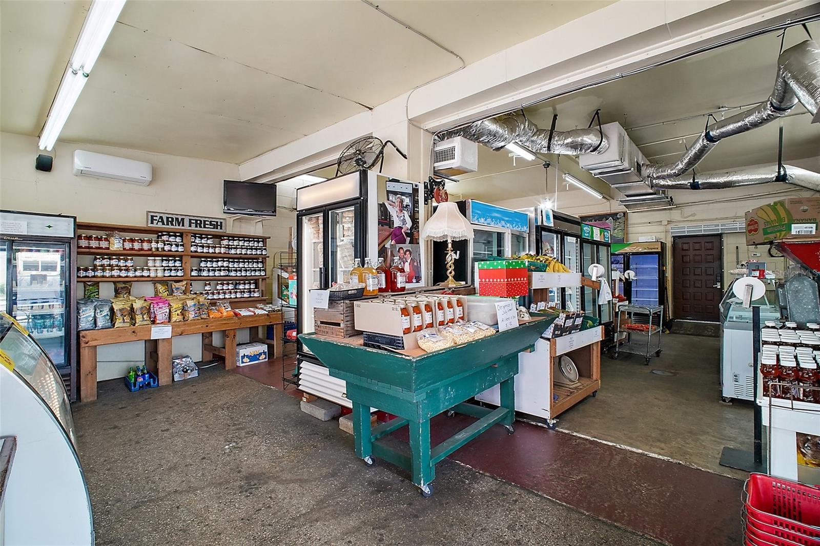 DREAM LAKE HEIGHTS - Commercial Sale