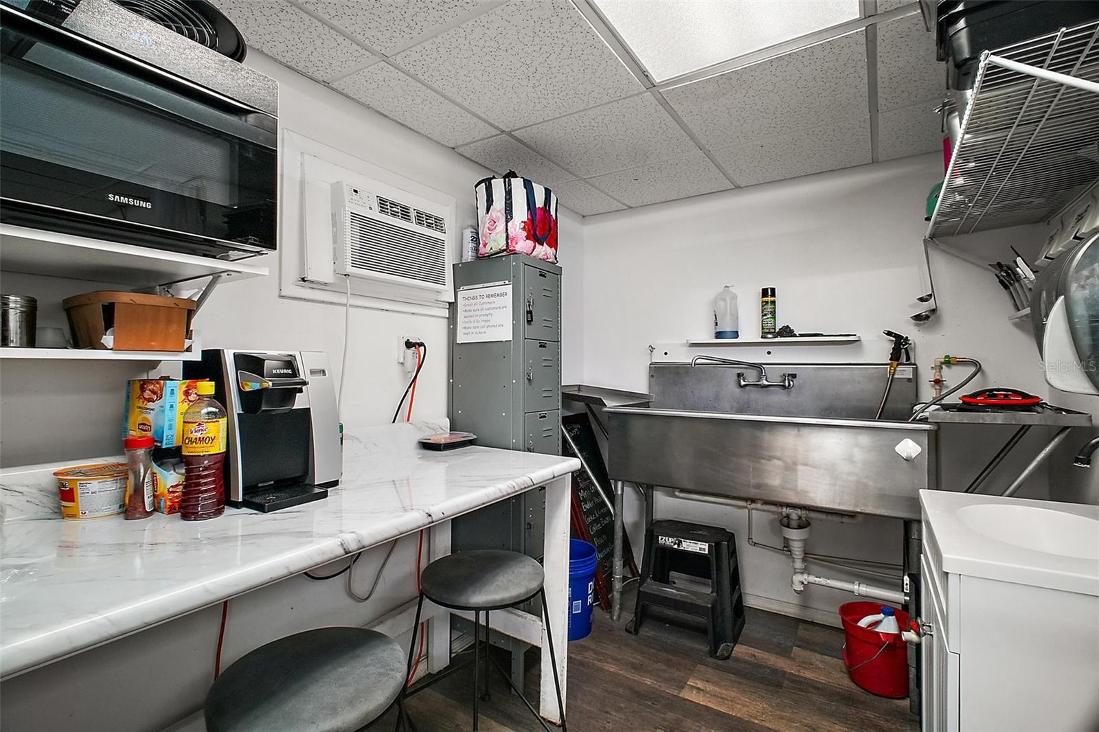 DREAM LAKE HEIGHTS - Commercial Sale