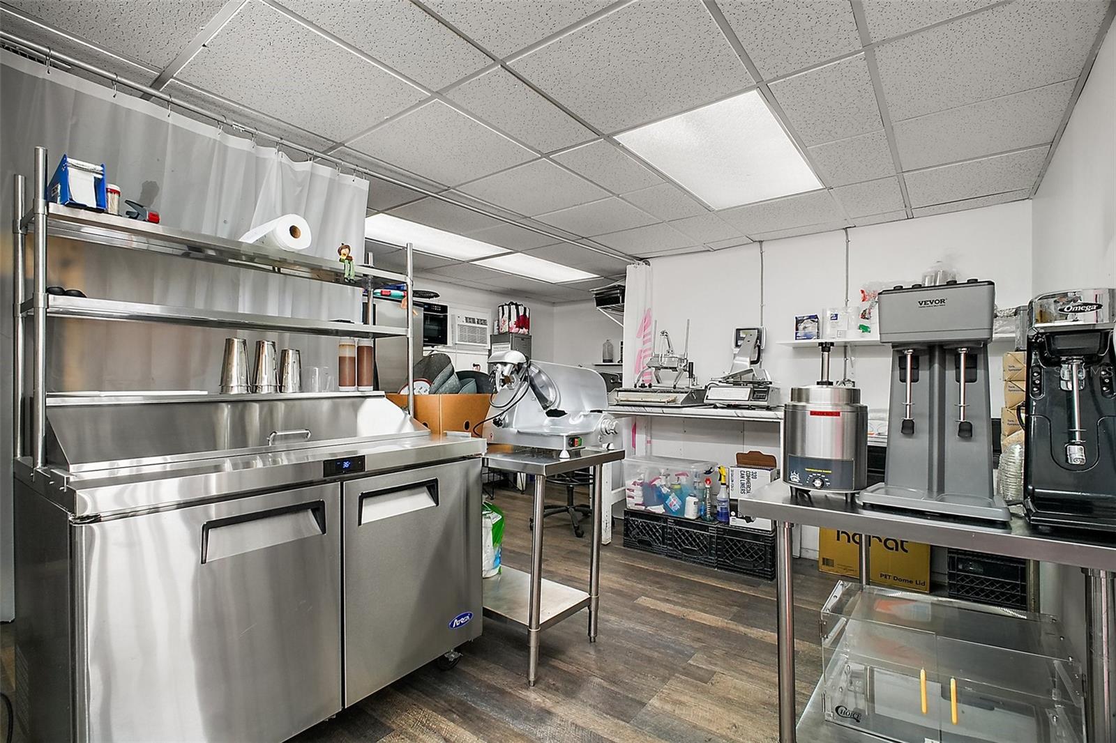 DREAM LAKE HEIGHTS - Commercial Sale