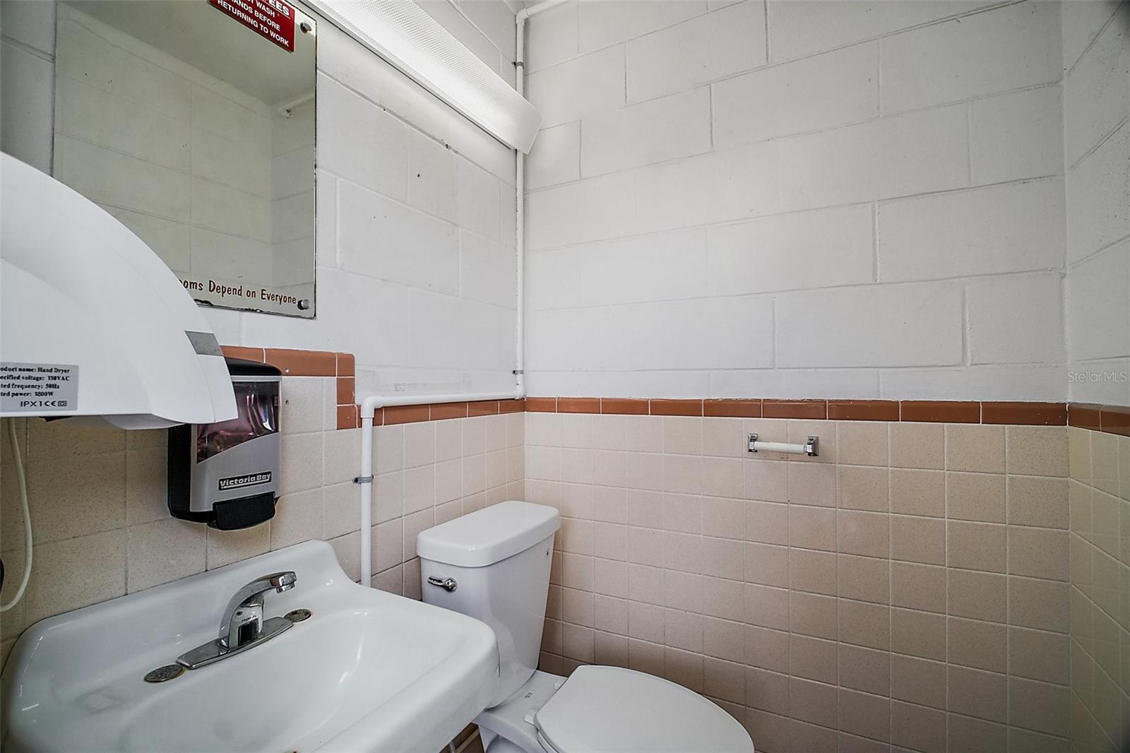 DREAM LAKE HEIGHTS - Commercial Sale