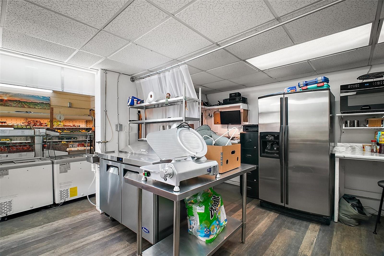 DREAM LAKE HEIGHTS - Commercial Sale