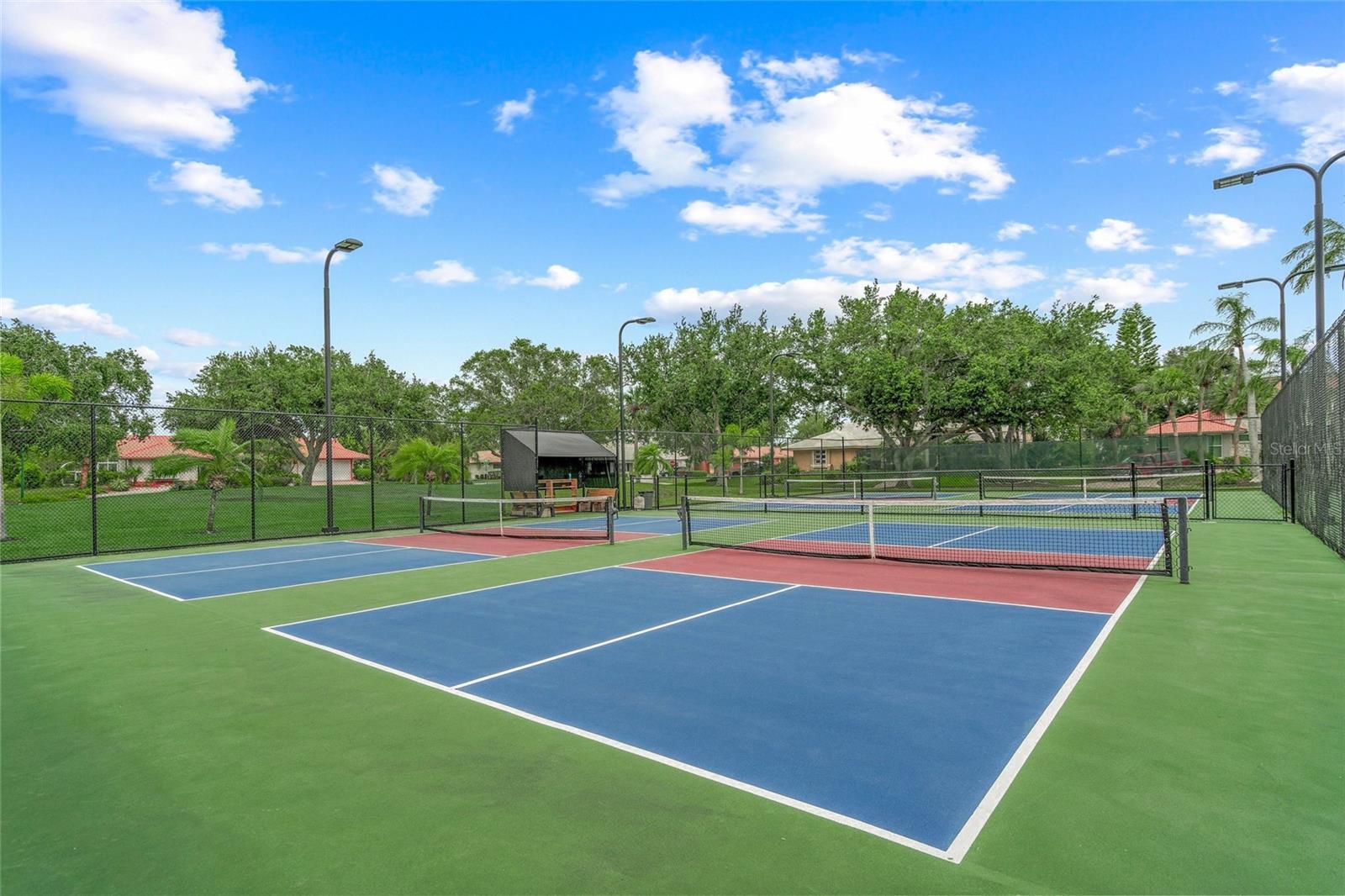 SOUTHBAY YACHT & RACQUET CLUB - Residential