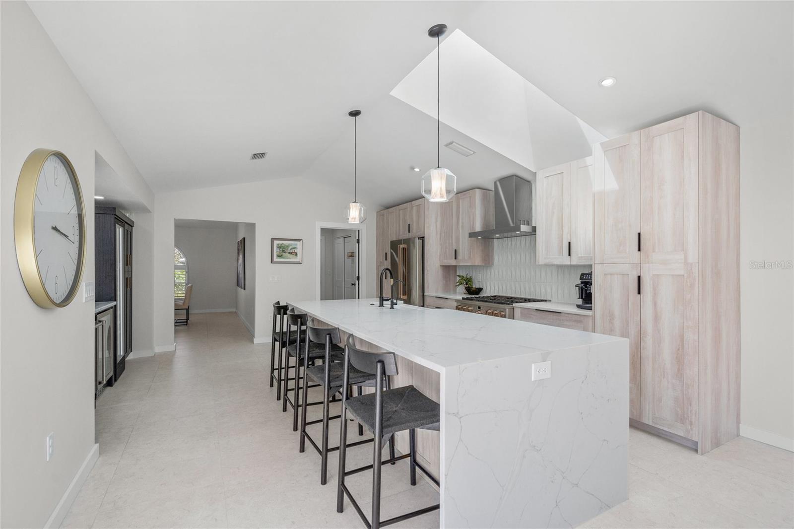 SOUTHBAY YACHT & RACQUET CLUB - Residential