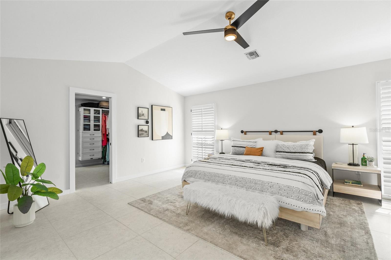 SOUTHBAY YACHT & RACQUET CLUB - Residential