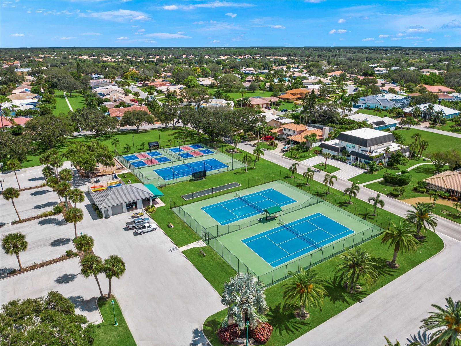SOUTHBAY YACHT & RACQUET CLUB - Residential