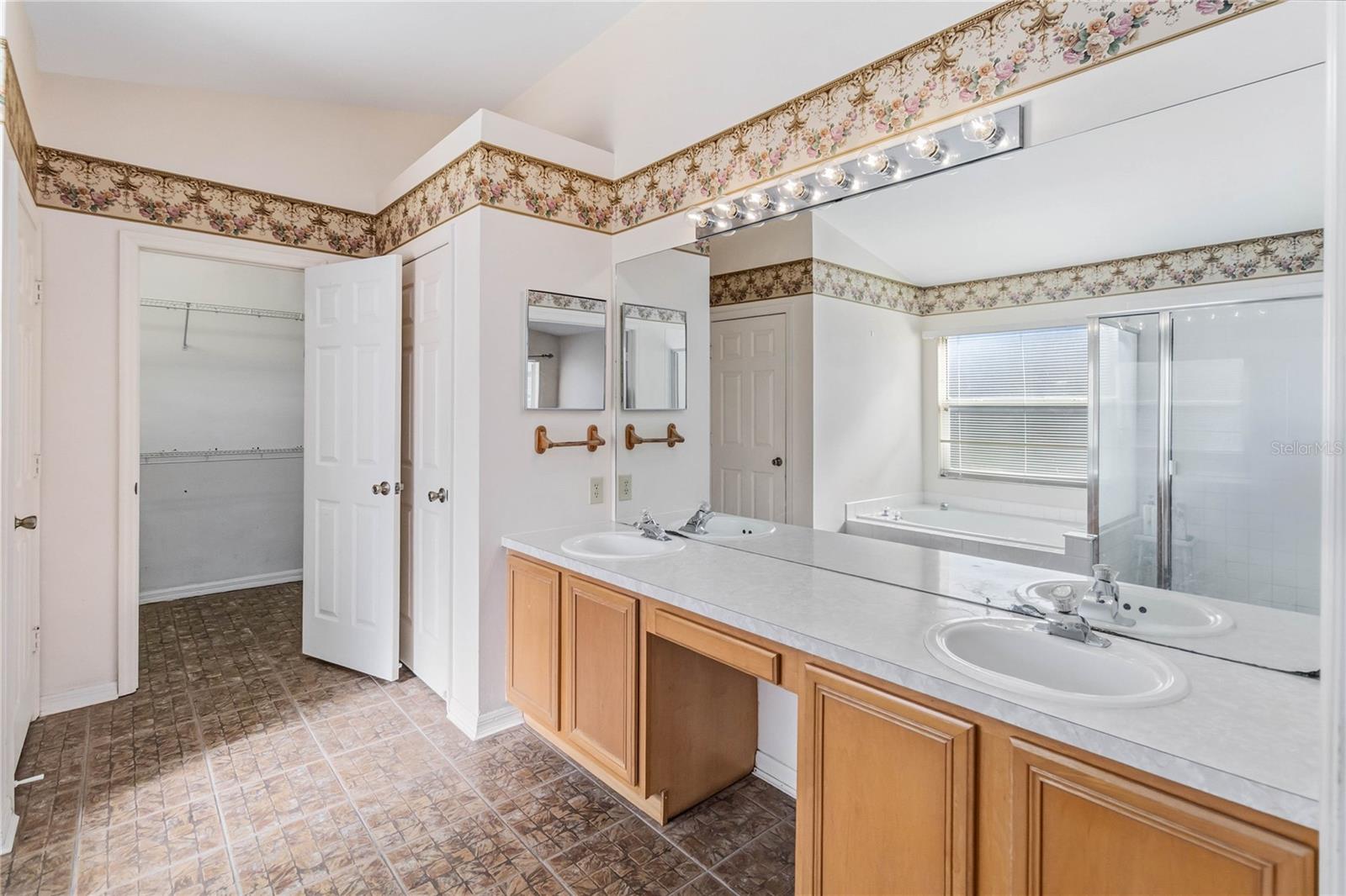 BEAR LAKE WOODS PH 2 - Residential