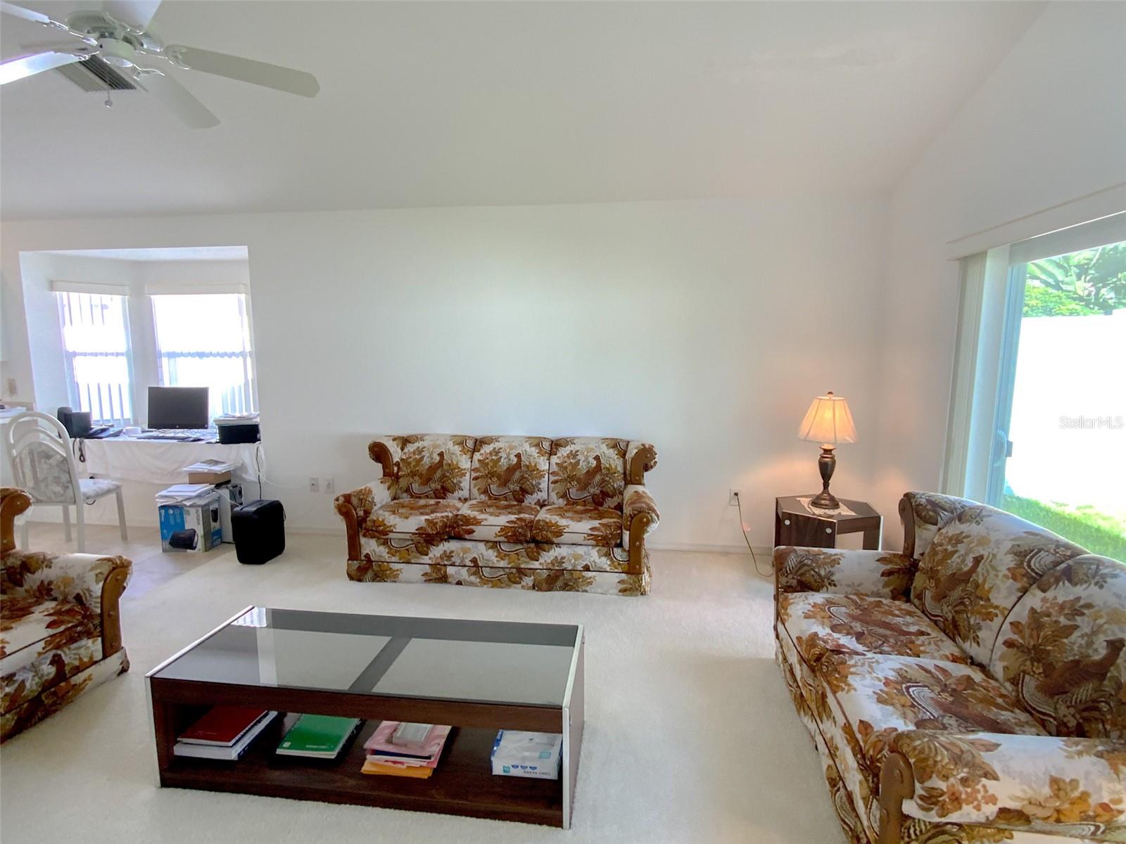 GRASSY POINTE - PH 1 - Residential