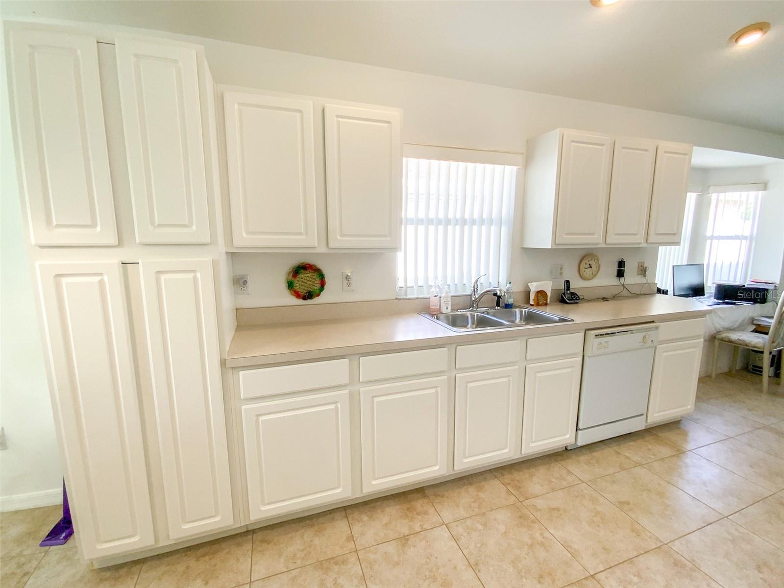 GRASSY POINTE - PH 1 - Residential