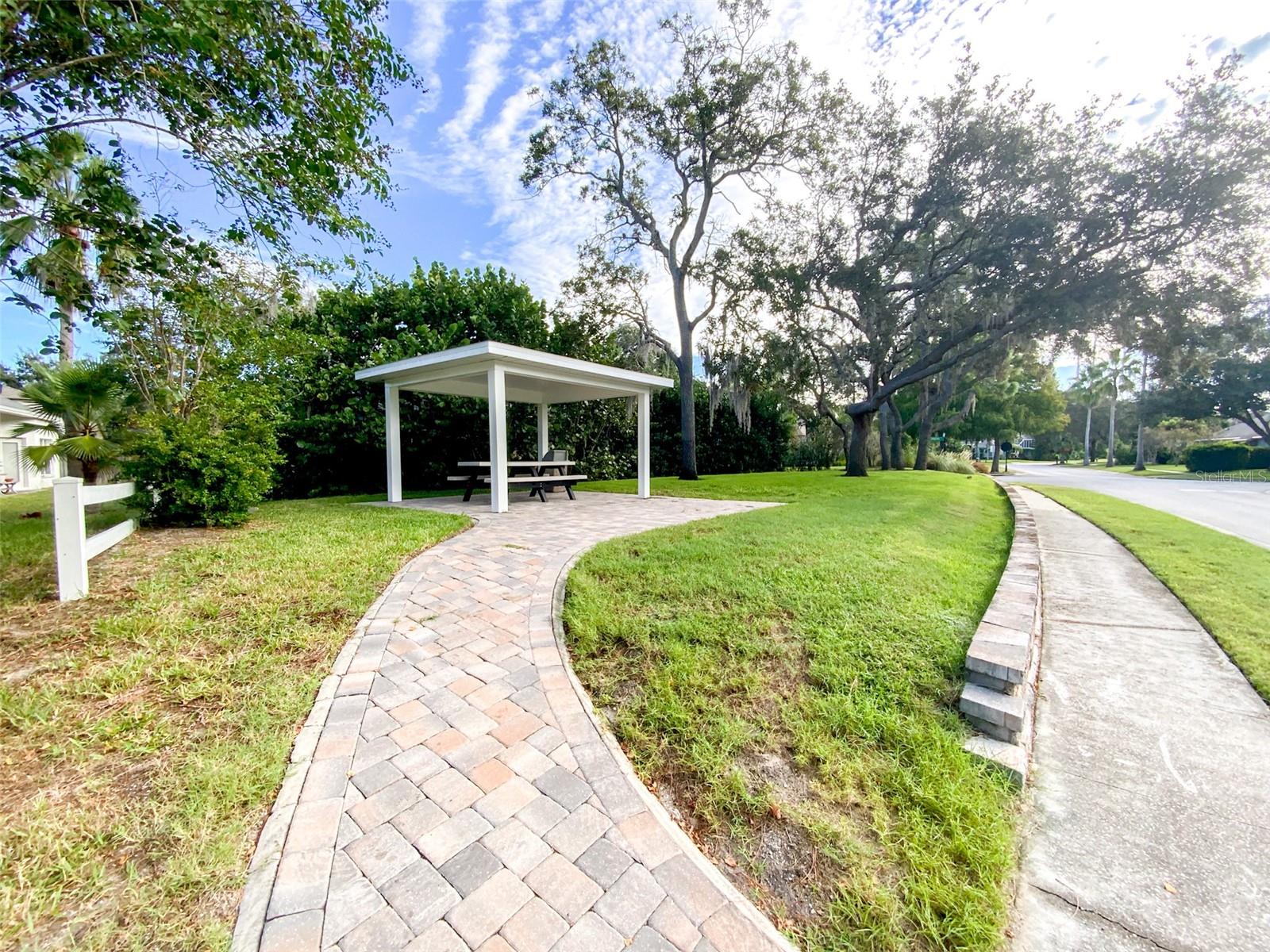 GRASSY POINTE - PH 1 - Residential