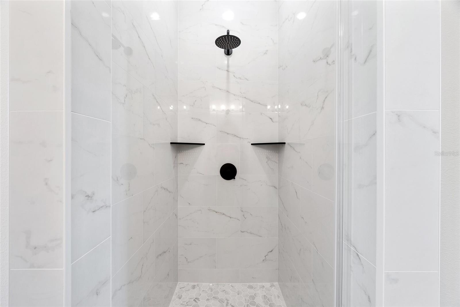 ROTONDA WEST PINE VALLEY - Residential