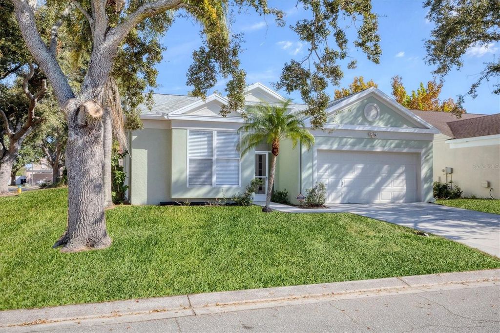 Photo of 5511 46th St E, Bradenton, FL 34203 (MLS # A4673903)