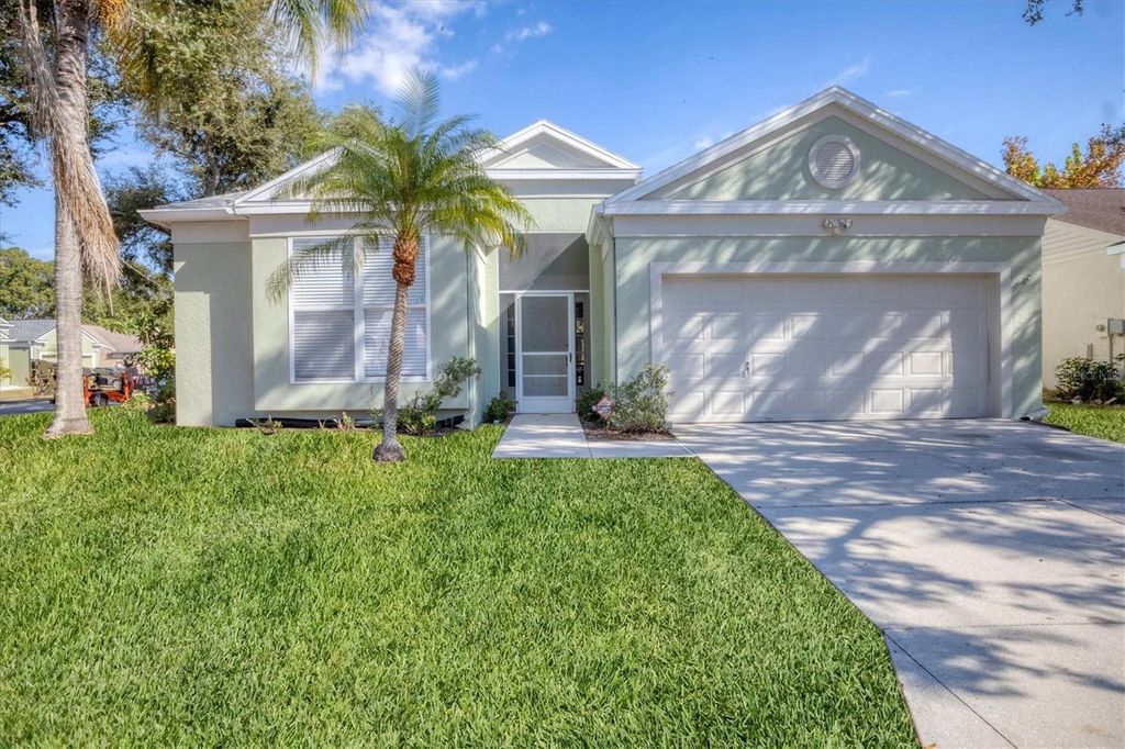 Photo of 5511 46th St E, Bradenton, FL 34203 (MLS # A4673903)