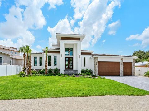 A home in SARASOTA