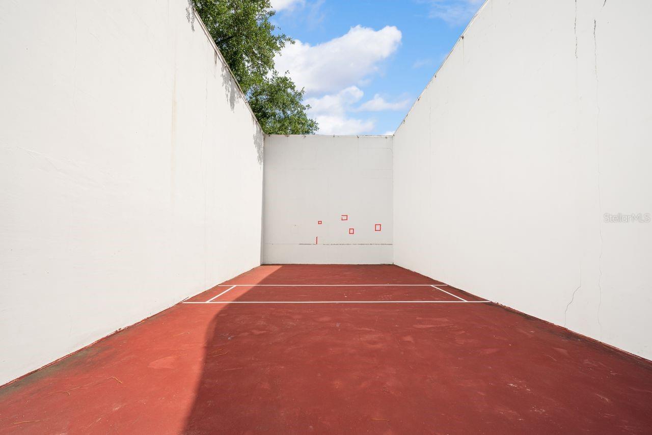 ENCLAVE AT ST PETERSBURG - Residential Lease